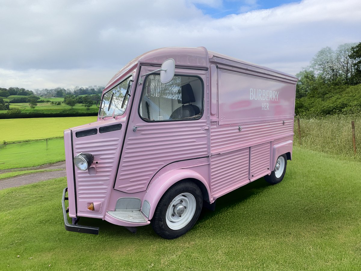 2026_Burberry_H-van 4