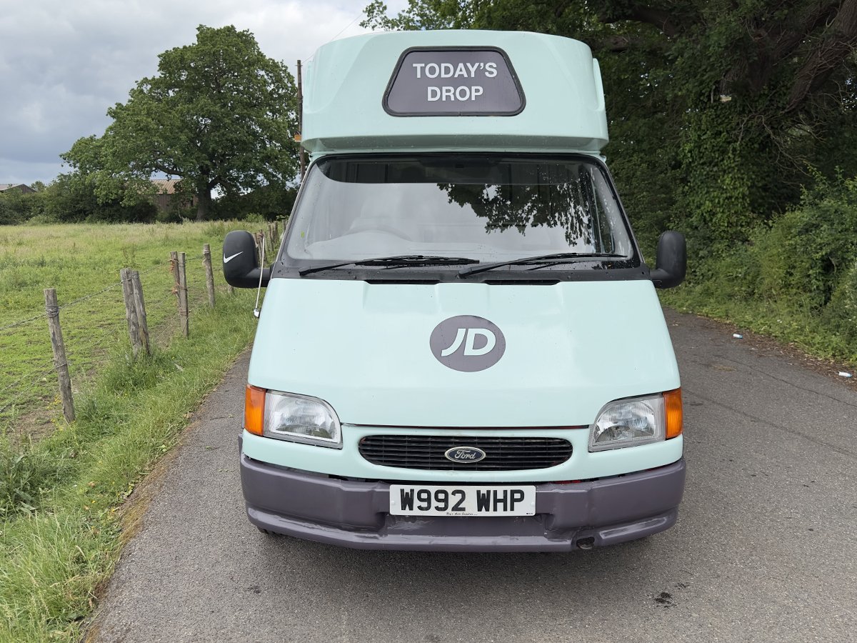 2026_JD SPORTS_ICECREAM VAN 2