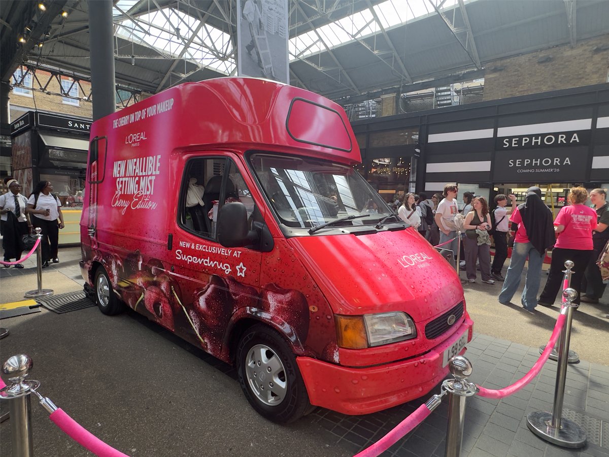 2026_Loreal - Ice cream van 1