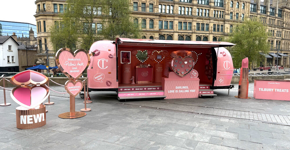 Charlotte Tilbury Airstream-1