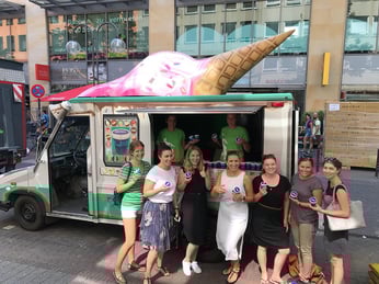 Fortnite Utilimaster Green White Pink Ice Cream truck