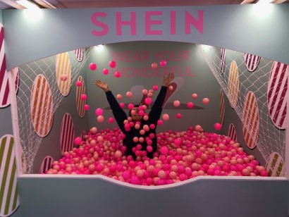 Shein Easter Bus 