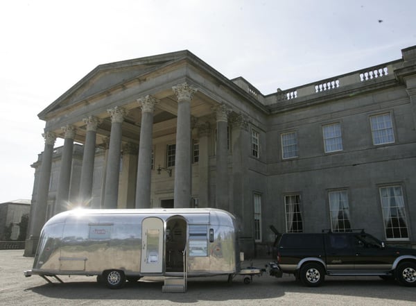 600x442 Promotional Campaign Vehicle Logistics_Airstream
