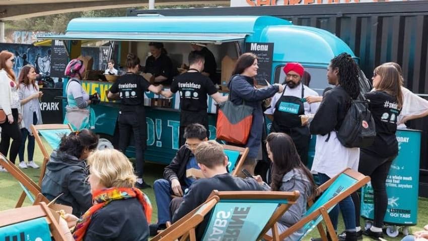 Listerine Bold Flavours Truck